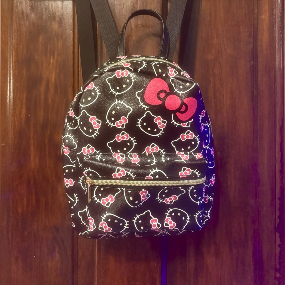 Hello Kitty Cartoon Silhouette Negative Exposure Mini Backpack